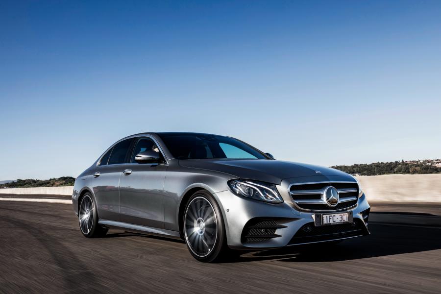  Mercedes-Benz E220 d AMG Line 2016 года  (AU) (фото 11 из 19)